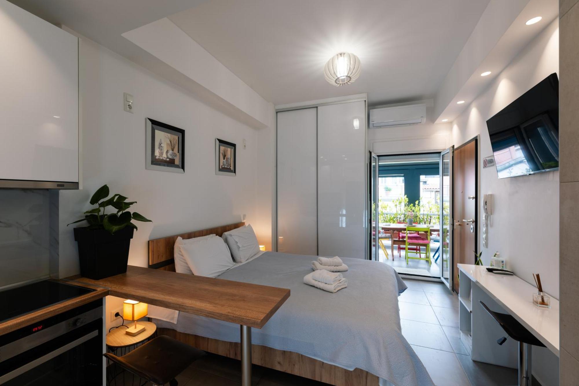 Modern Studio Apartment A Atene Esterno foto